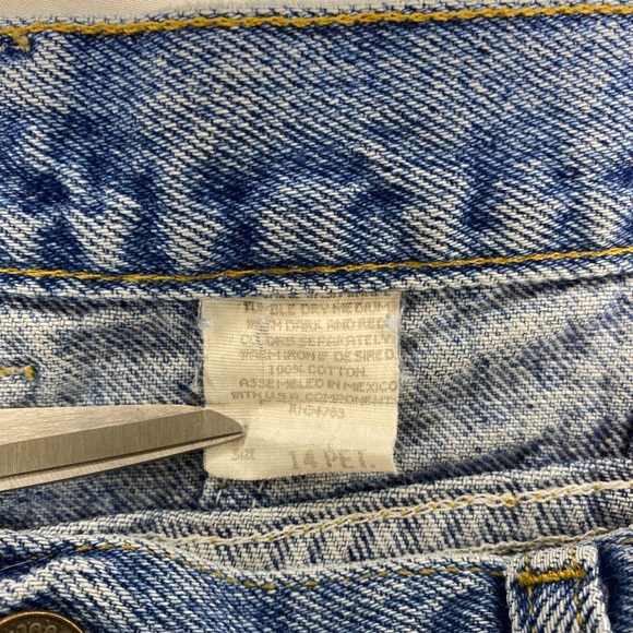 Vintage Lee high rise mom jeans Sz 29 x 27 - Picture 15 of 15